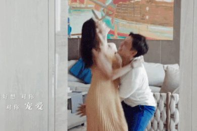 Романтичные моменты из китайских дорам, когда партнёр носит актрису на руках